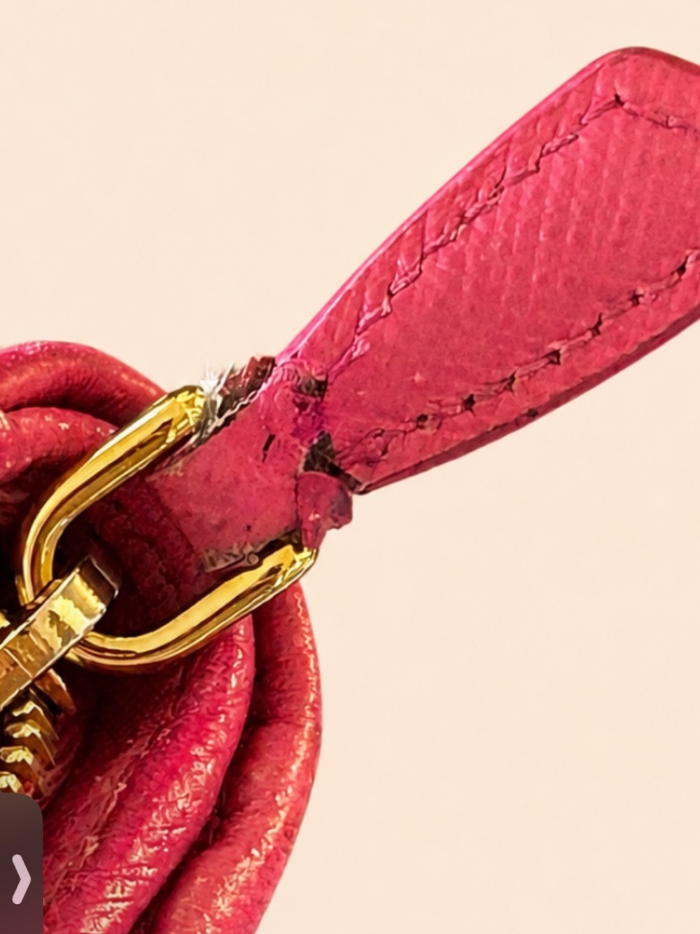 Prada Pink Saffiano Leather medium size Zip Wallet with Gold Logo - Picture 10 of 10
